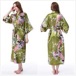Applesauce green satin peacock floral kimono robe